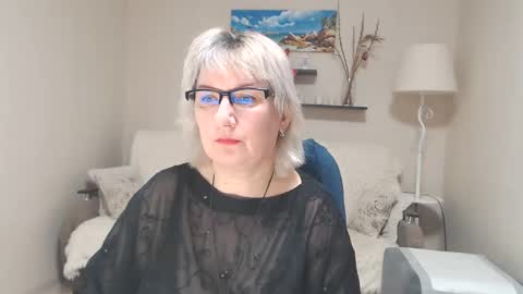 Leila Kinky online show from 02/11/25, 03:50