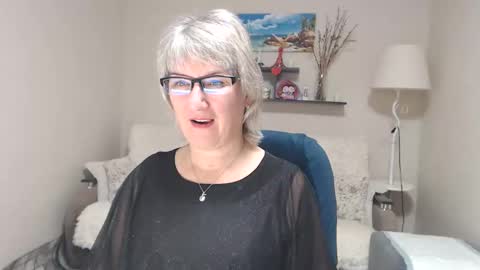 Leila Kinky online show from 11/07/25, 05:18