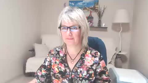 Leila Kinky online show from 06/25/26, 04:45
