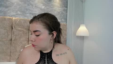 leilapons online show from 09/15/25, 08:53