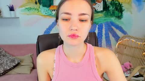 Snapshot of leilarai chatting on 02/15/25, 09:16 Leila Rai online show from 02/15/25, 09:16