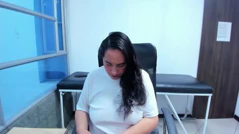 Leila online show from 01/06/26, 12:42