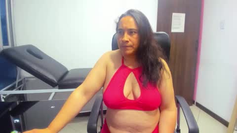 Leila online show from 02/19/26, 11:39