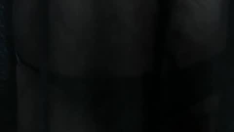 Leila online show from 04/25/26, 12:19