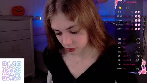 Leila online show from 11/01/25, 02:24