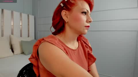 Leloo  online show from 05/24/26, 07:52