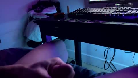 Snapshot of lemaleetsoncock chatting on 03/03/26, 05:13 lemaleetsoncock online show from 03/03/26, 05:13