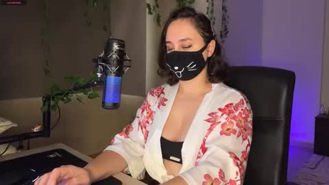 Lemi online show from 11/12/25, 04:29