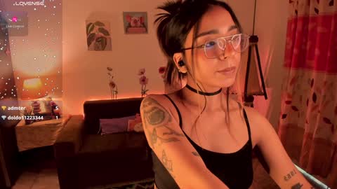 lemoonpeach online show from 12/18/24, 11:13