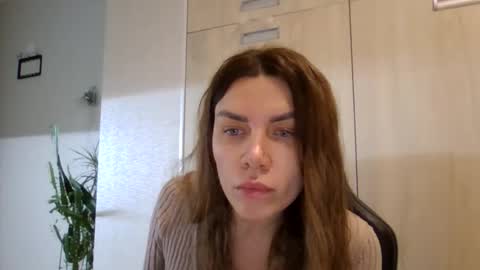 Snapshot of lena6122000 chatting on 11/27/25, 03:58 lena6122000 online show from 11/27/25, 03:58