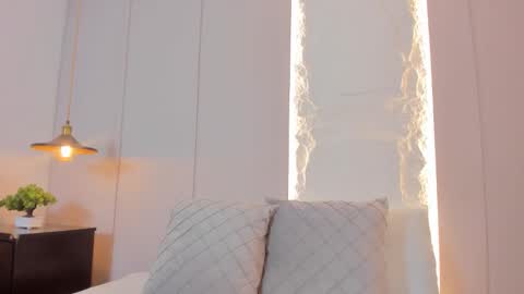 Snapshot of lena_jhons chatting on 01/14/26, 12:22 lena_jhons online show from 01/14/26, 12:22