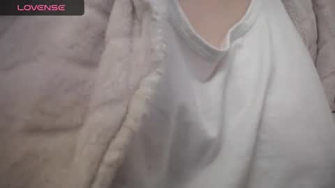 Snapshot of lenagolden chatting on 01/08/25, 03:39 lenagolden online show from 01/08/25, 03:39