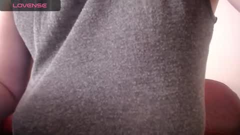 Snapshot of lenagolden chatting on 09/30/25, 09:03 lenagolden online show from 09/30/25, 09:03