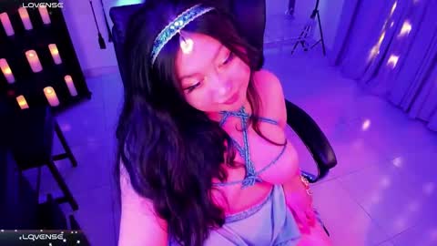 Lenna Kang online show from 01/07/25, 10:32