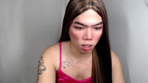 lena online show from 09/12/25, 10:59