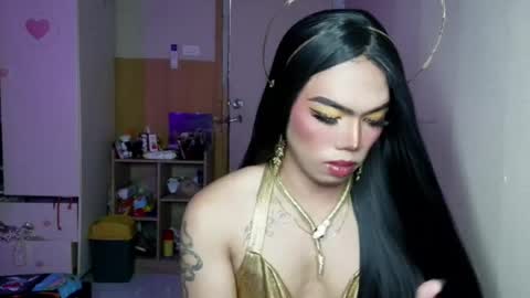 Snapshot of lenawet_0520 chatting on 07/18/26, 02:27 lena online show from 07/18/26, 02:27