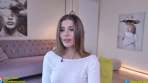 Lenna Goddess online show from 06/17/26, 04:59