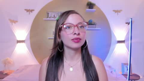 Lenna  online show from 06/05/26, 11:38