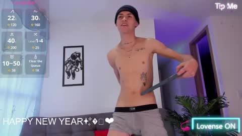 Lenner INDEPENDENT MODEL online show from 01/11/25, 12:29