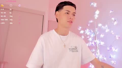 Snapshot of lennercollins_ chatting on 01/07/26, 08:28 Lenner INDEPENDENT MODEL online show from 01/07/26, 08:28