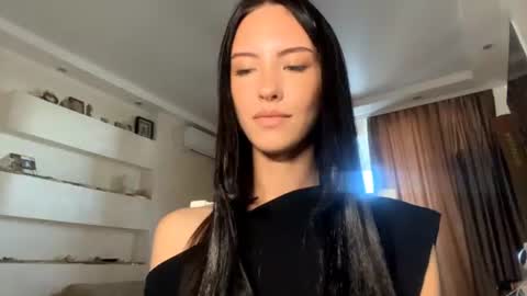 Lily online show from 07/12/26, 03:25