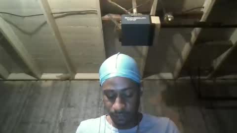 leo199984 online show from 10/18/25, 05:32