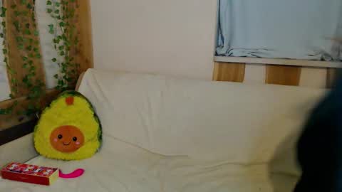 Snapshot of leo_and_lori chatting on 11/23/25, 04:07 Leo and Lori online show from 11/23/25, 04:07