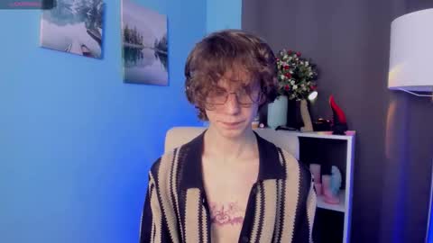 Snapshot of leo_bensyten chatting on 11/12/25, 12:00 Leo online show from 11/12/25, 12:00