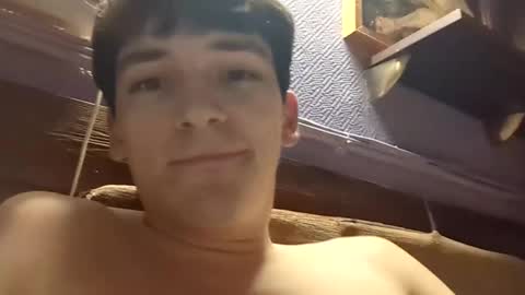 Snapshot of leo_cutie chatting on 11/23/25, 06:19 leo_cutie online show from 11/23/25, 06:19