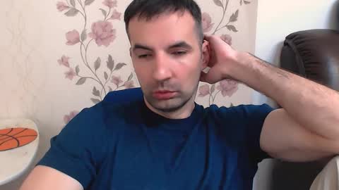 Snapshot of leo_gianni chatting on 05/12/26, 08:55 Leo Gianni online show from 05/12/26, 08:55