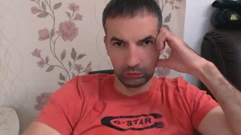Snapshot of leo_gianni chatting on 07/04/26, 10:32 Leo Gianni online show from 07/04/26, 10:32