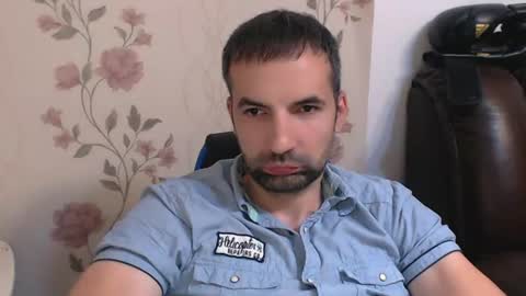 Snapshot of leo_gianni chatting on 07/12/26, 08:44 Leo Gianni online show from 07/12/26, 08:44