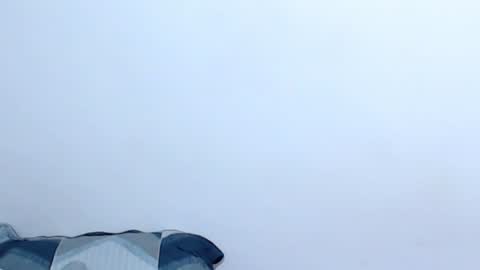 Snapshot of leo_muscleboy chatting on 06/23/26, 12:41 Leo online show from 06/23/26, 12:41