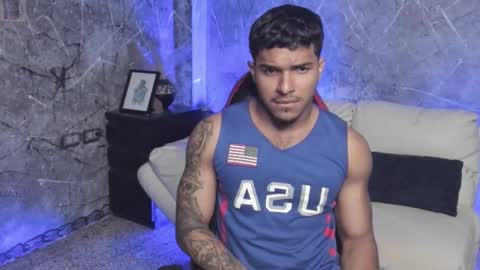 Leo independent model online show from 10/05/25, 11:02