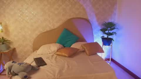 Snapshot of leo_williams_ chatting on 06/26/26, 03:27 Leo Williams online show from 06/26/26, 03:27