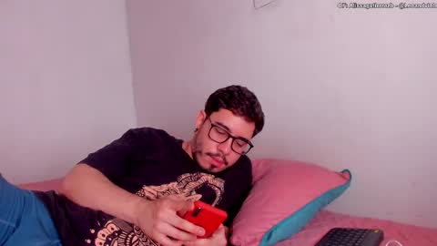 Snapshot of leoandviolet chatting on 10/24/25, 04:36 Carlos  Alissa. Help us to reach 100 likes  online show from 10/24/25, 04:36