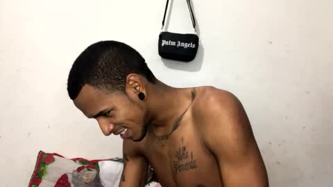 Snapshot of leohot24 chatting on 12/06/24, 08:18 leo online show from 12/06/24, 08:18