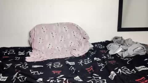 Snapshot of leohot24 chatting on 01/06/25, 03:53 leo online show from 01/06/25, 03:53