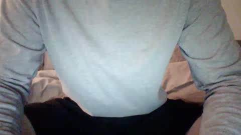 Snapshot of leon_071 chatting on 03/12/26, 05:52 leon_071 online show from 03/12/26, 05:52