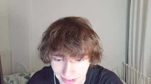 Leon online show from 05/11/26, 03:51