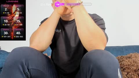 Leon Smoron online show from 12/23/24, 01:03