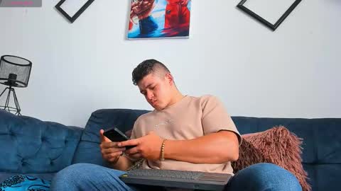 Leon Smoron online show from 09/14/25, 03:33