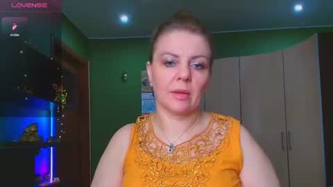 Leona tracie online show from 06/25/26, 05:34