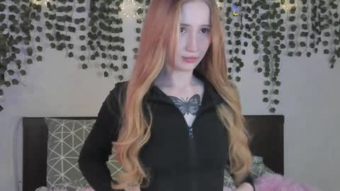 Snapshot of leona_vixen chatting on 05/18/26, 06:52 Leona online show from 05/18/26, 06:52