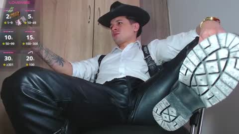 Snapshot of leonal_oconer chatting on 09/25/25, 05:38 iam leonal online show from 09/25/25, 05:38