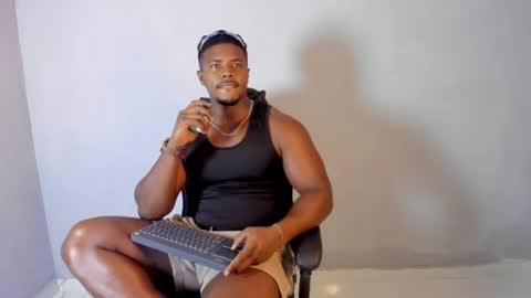 Leandro jones online show from 06/03/26, 01:19