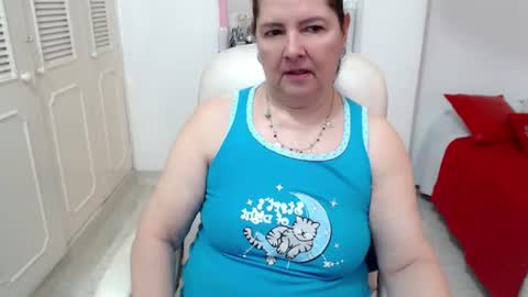 leonela   online show from 06/26/26, 11:36