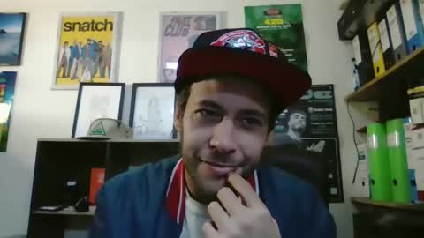 leonidascum online show from 02/12/26, 12:11