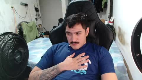 Snapshot of leonino231 chatting on 06/03/26, 11:32 leonino231 online show from 06/03/26, 11:32