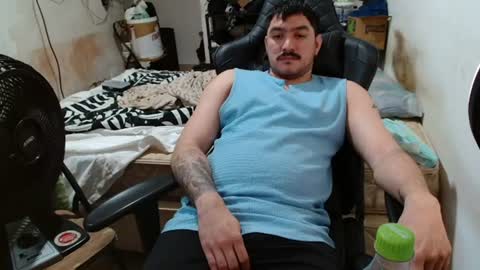 Snapshot of leonino231 chatting on 07/05/26, 04:14 leonino231 online show from 07/05/26, 04:14
